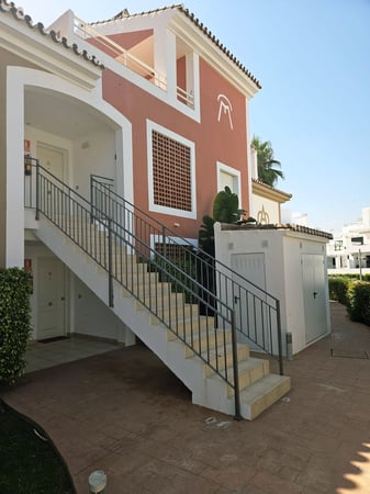 Apartment in Estepona - view 1
