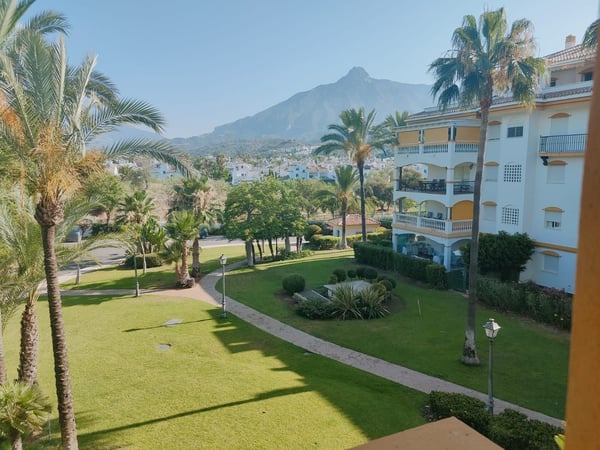 Apartment in Marbella - view 1
