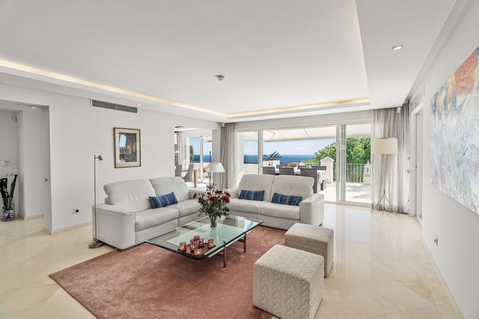 House in Urbanizacion la Heredia - view 1