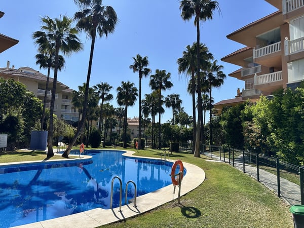 Apartment in Fuengirola - view 1