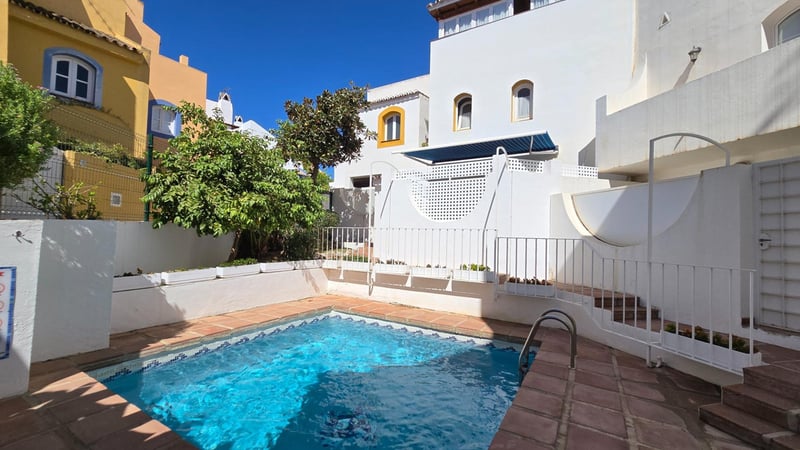 House in Marbella - view 1