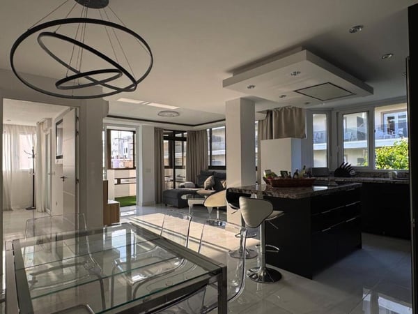 Apartment in Marbella - view 1