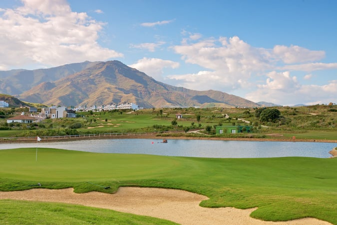 Land in Estepona - view 1