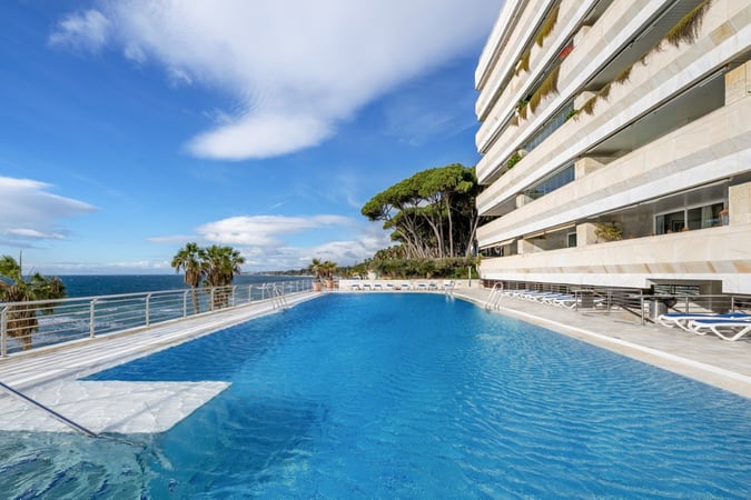 Apartment in Marbella - view 1