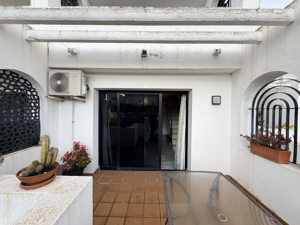 Apartment in Sotogrande - view 1