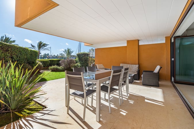 Apartment in Sotogrande - view 1