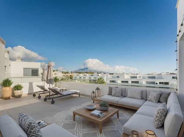 Penthouse in Estepona - view 1