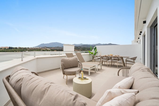 Penthouse in Estepona - view 1