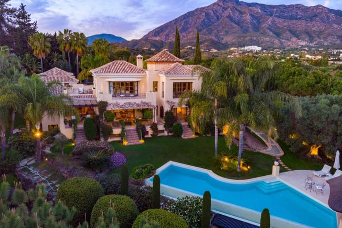 Villa in Malaga - view 1