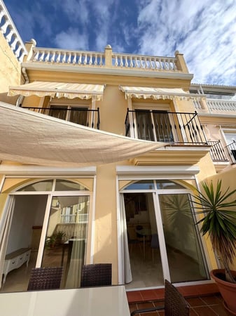 House in Estepona - view 1