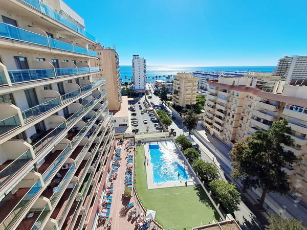 Apartment in Benalmadena - view 1