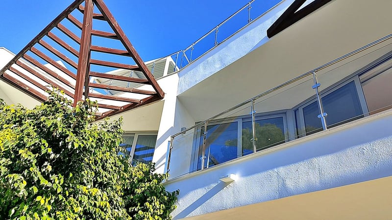 House in Marbella - view 1