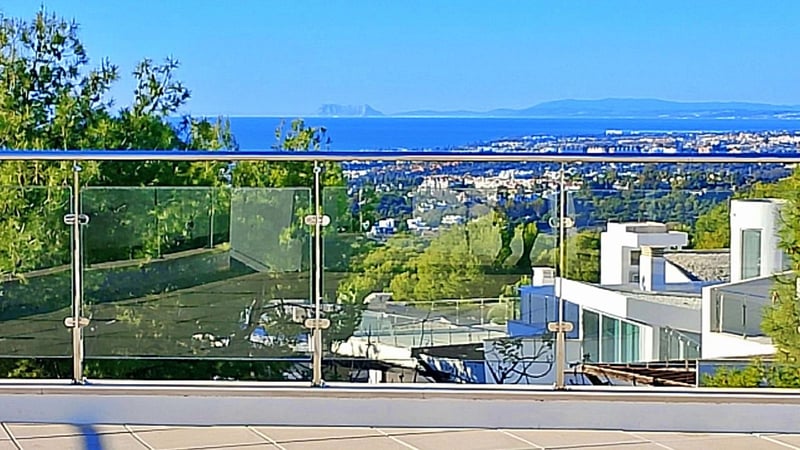 House in Marbella - view 1