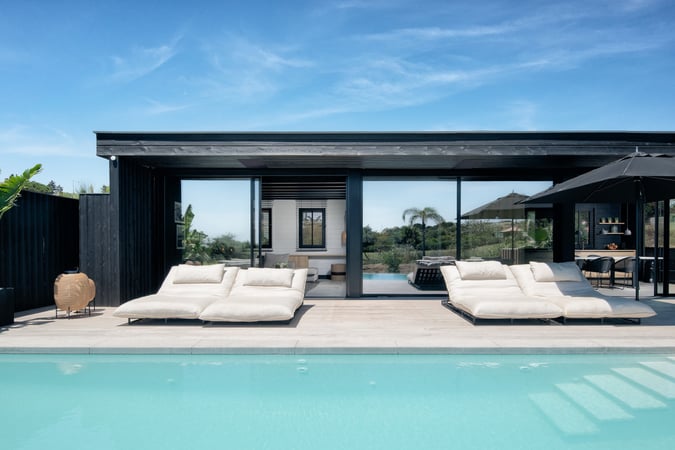 Villa in Estepona - view 1