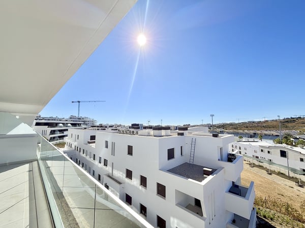 Apartment in Estepona - view 1