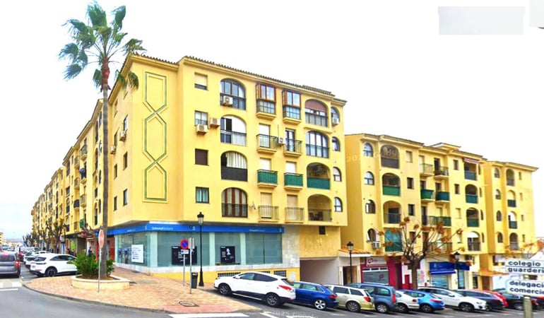 Apartment in San Luis de Sabinillas - view 1