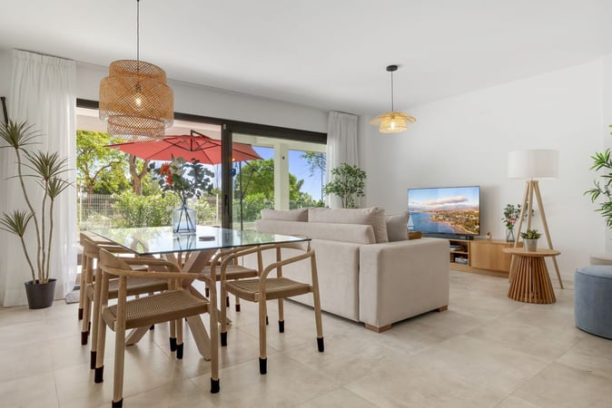 Apartment in Estepona - view 1