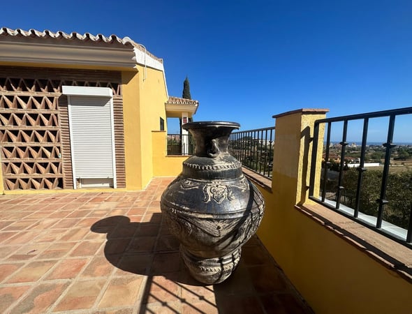 Villa in Mijas - view 1