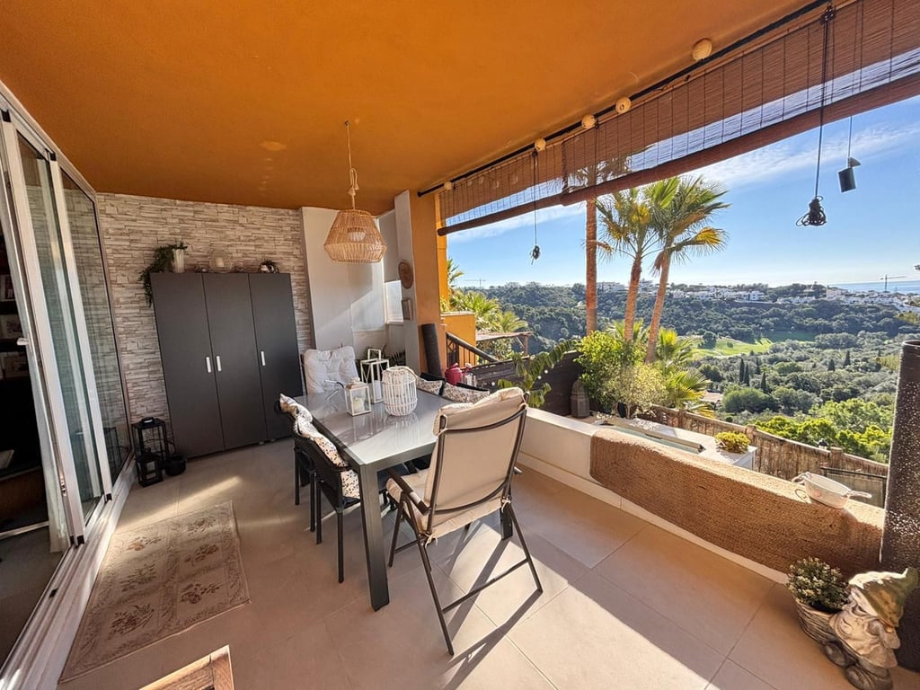 Apartment in Artola - Image 3