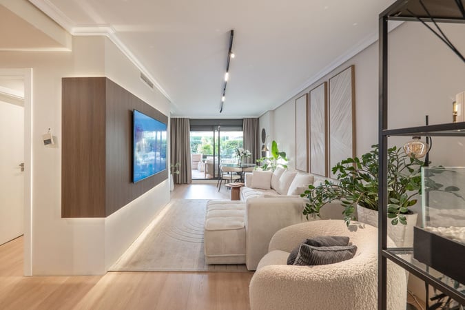 Apartment in Estepona - view 1