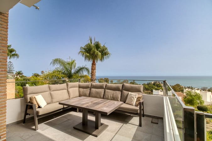 Villa in Torrequebrada - view 1