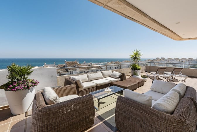 Penthouse in Puerto Banus - view 1