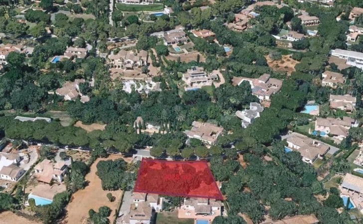 Land in Sotogrande - view 1
