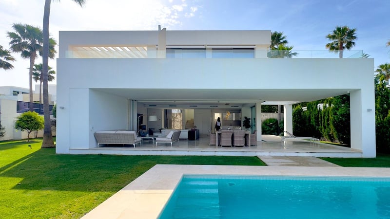 Villa in Ojen - view 1