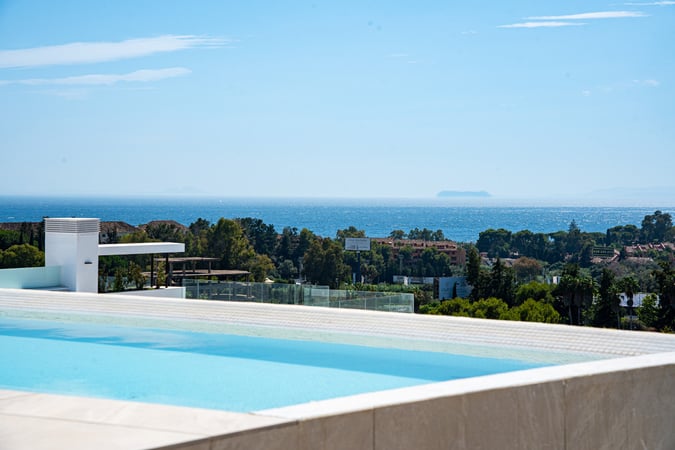Apartment in Marbella - view 1