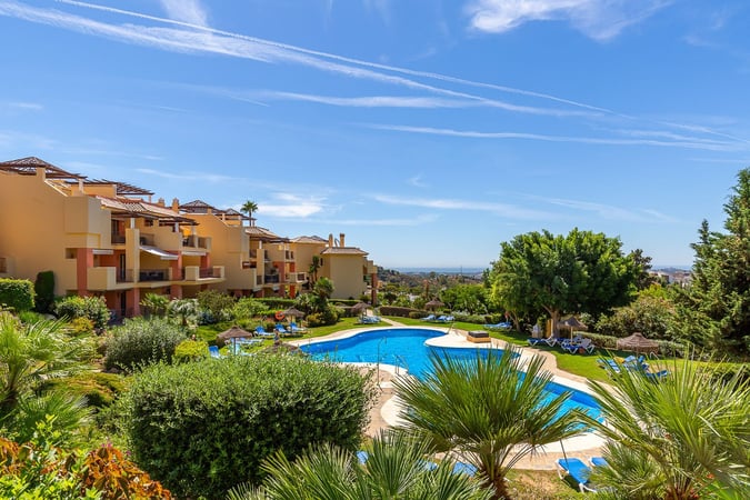 Apartment in Atalaya Isdabe - view 1