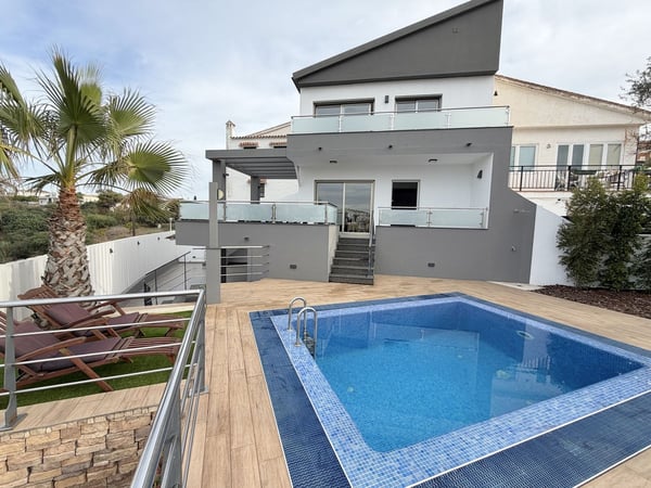 Villa in Mijas - view 1