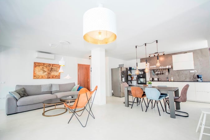 Apartment in Elviria - view 1