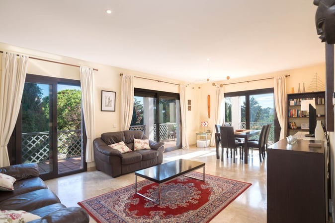 Apartment in Ojen - view 1