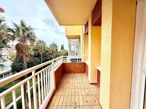 Apartment in Benalmadena - view 1