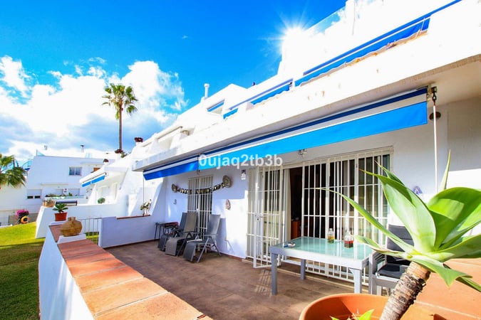 Apartment in Nueva Andalucia - view 1