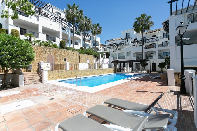 Apartment in Marbella - view 1