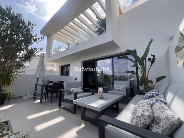 Apartment in Mijas - view 1