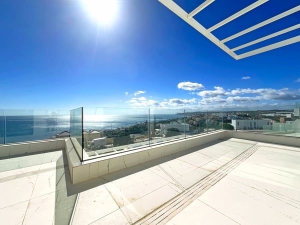 Penthouse in Casares - view 1