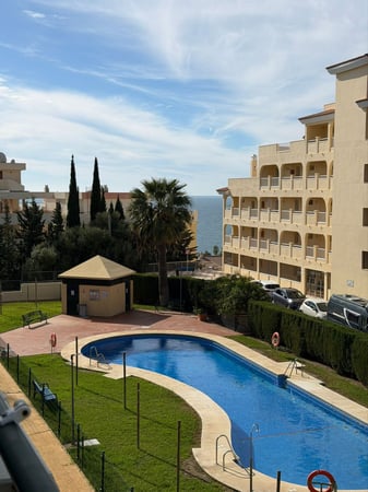 Apartment in Torrequebrada - view 1