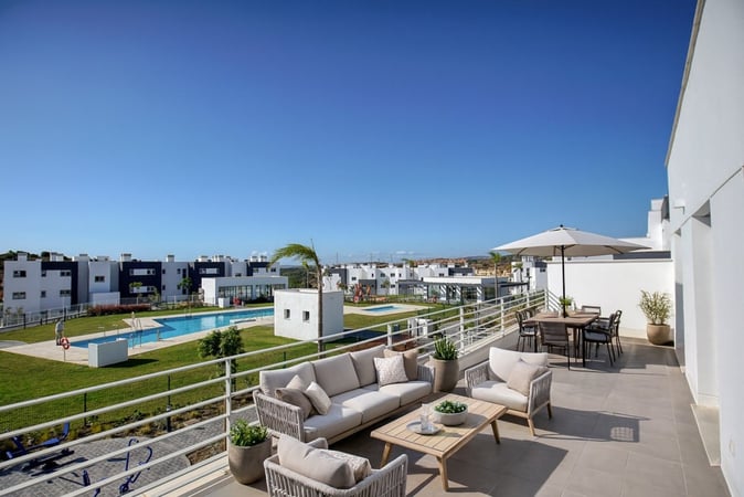 Apartment in Estepona - view 1