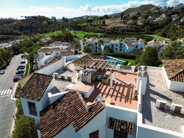 Penthouse in Atalaya Isdabe - view 1