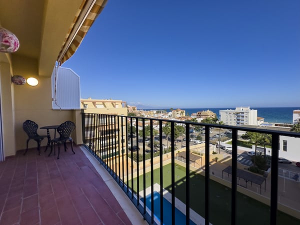 Apartment in San Luis de Sabinillas - view 1