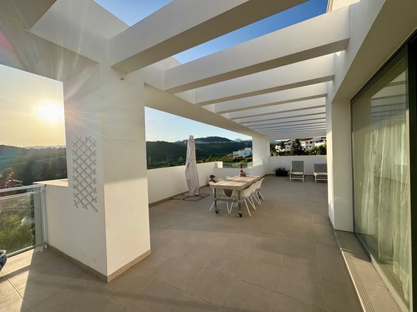 Penthouse in Casares - view 1