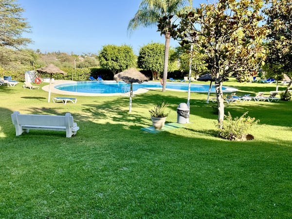 House in Estepona - view 1