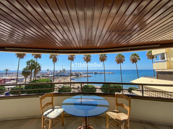 Apartment in Marbella - view 1
