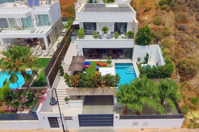 Villa in Calla de Mijas - view 1