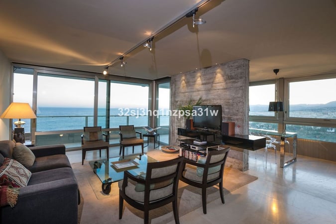 Penthouse in Malaga - view 1