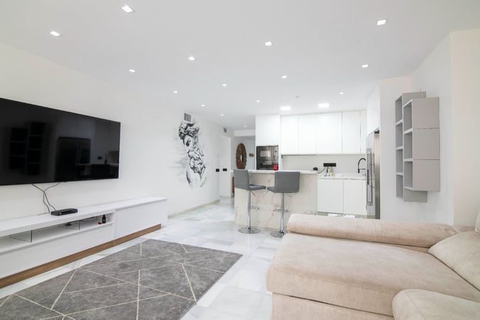 Apartment in Puerto Banus - view 1