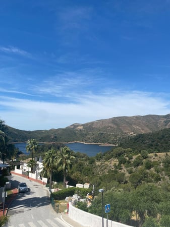 House in Istan - view 1