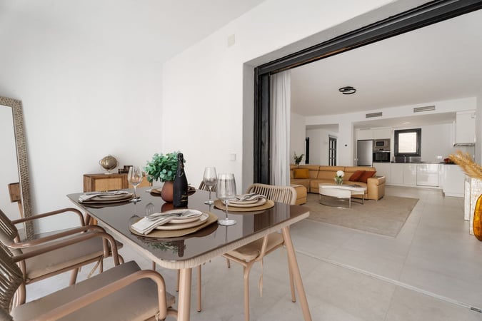 Apartment in Puerto Banus - view 1